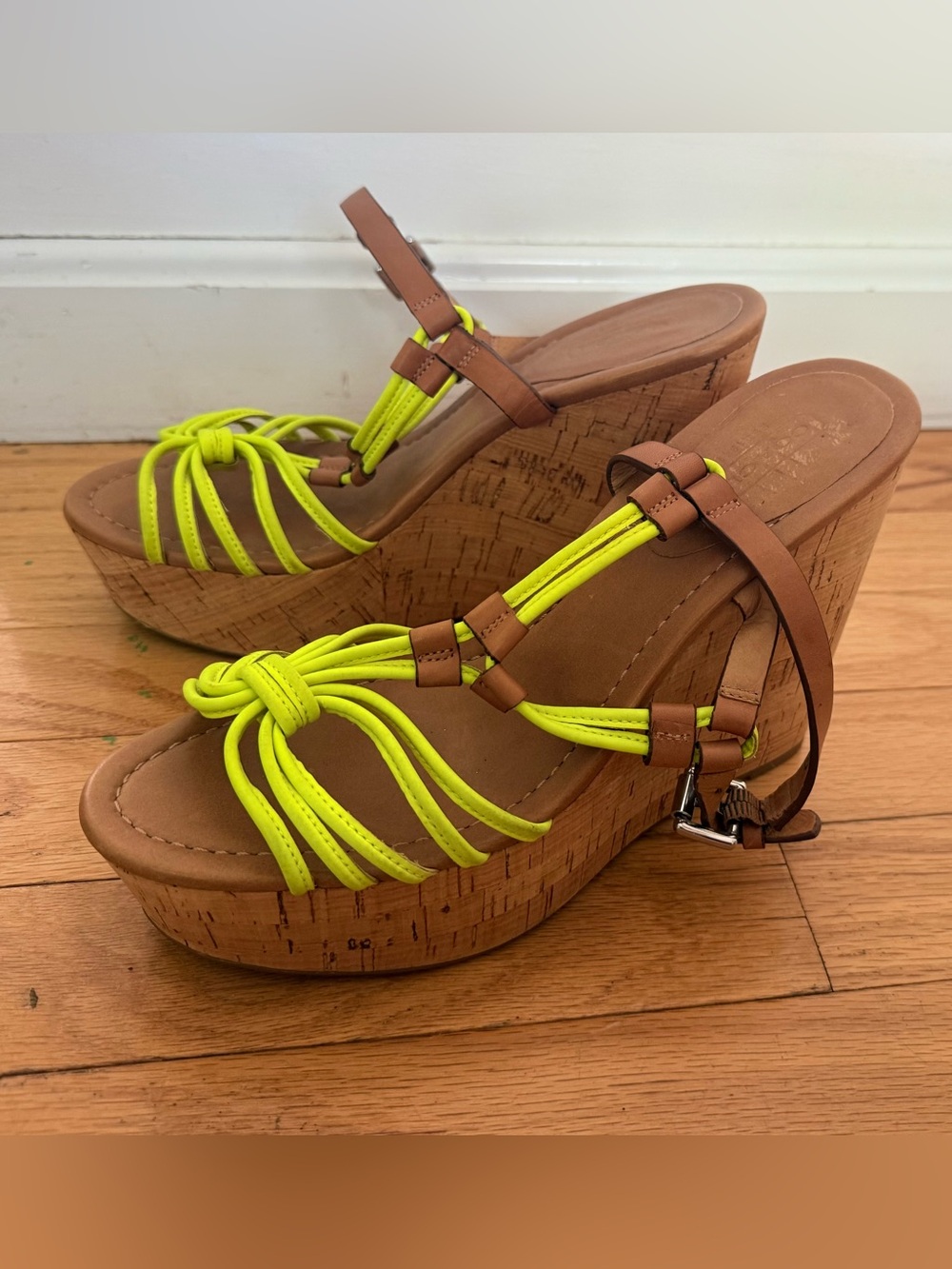 Coach Georgiana Neon Yellow Cork Platform Wedge Sandals Size 8